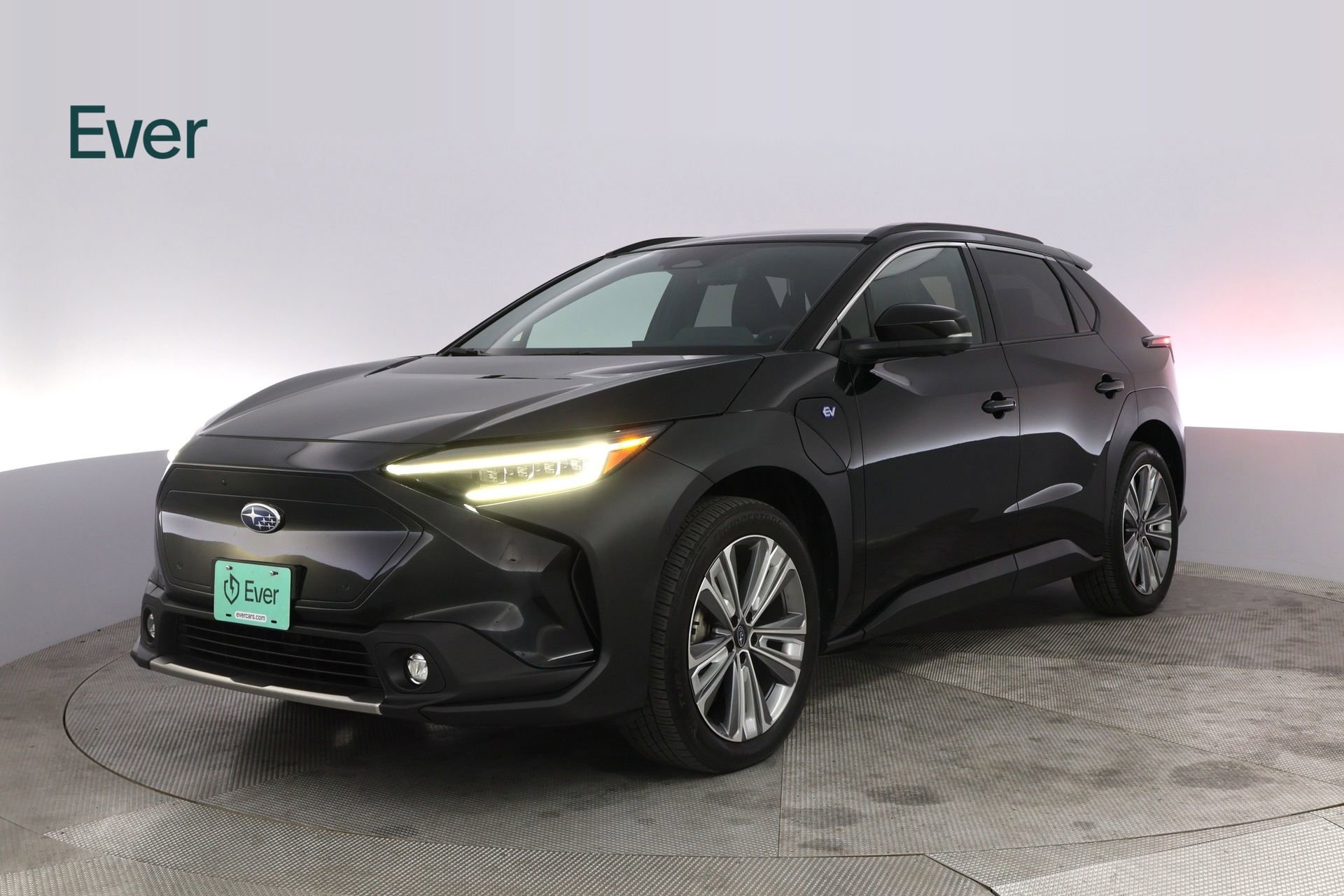 Used 2023 Subaru Solterra AWD image 2