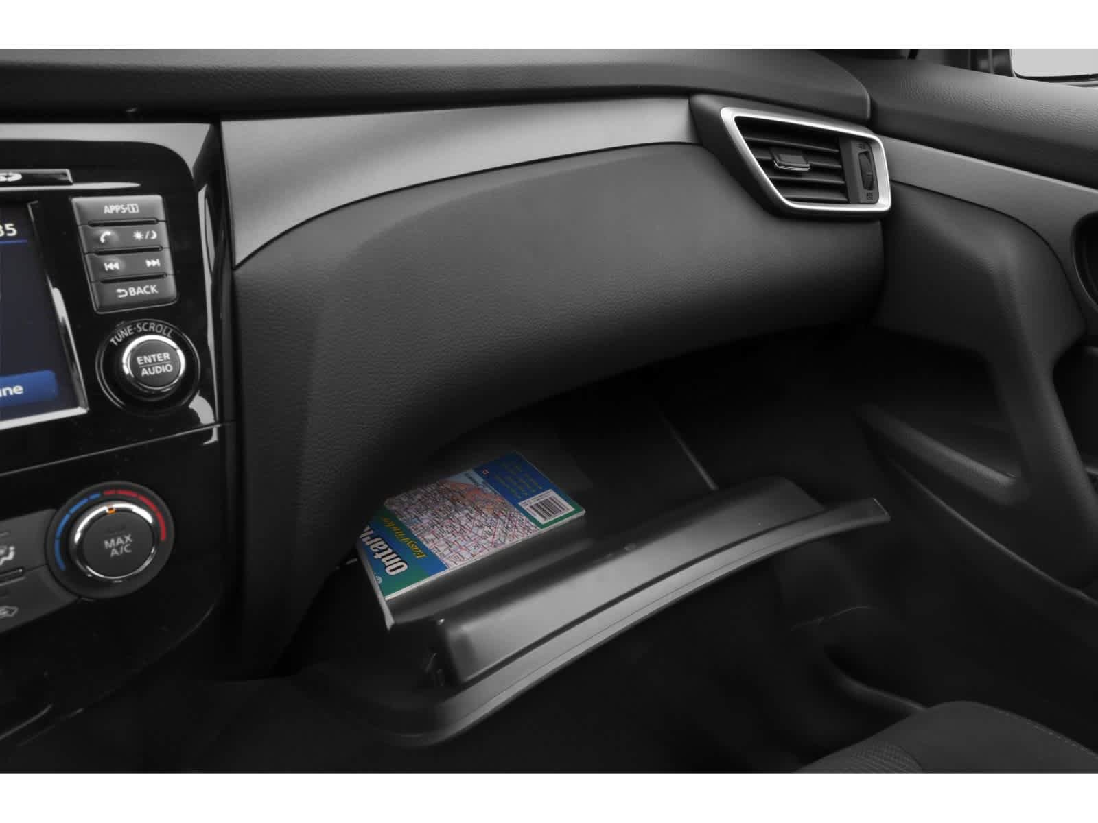 Used 2015 Nissan Rogue SV w/ SV Moonroof Package AWD/4WD image 11