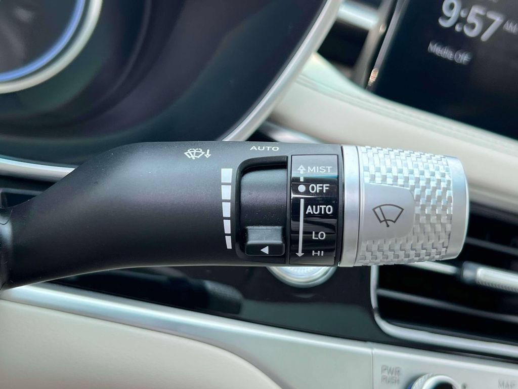 Certified 2026 Genesis G70 2.5T Prestige AWD/4WD image 26