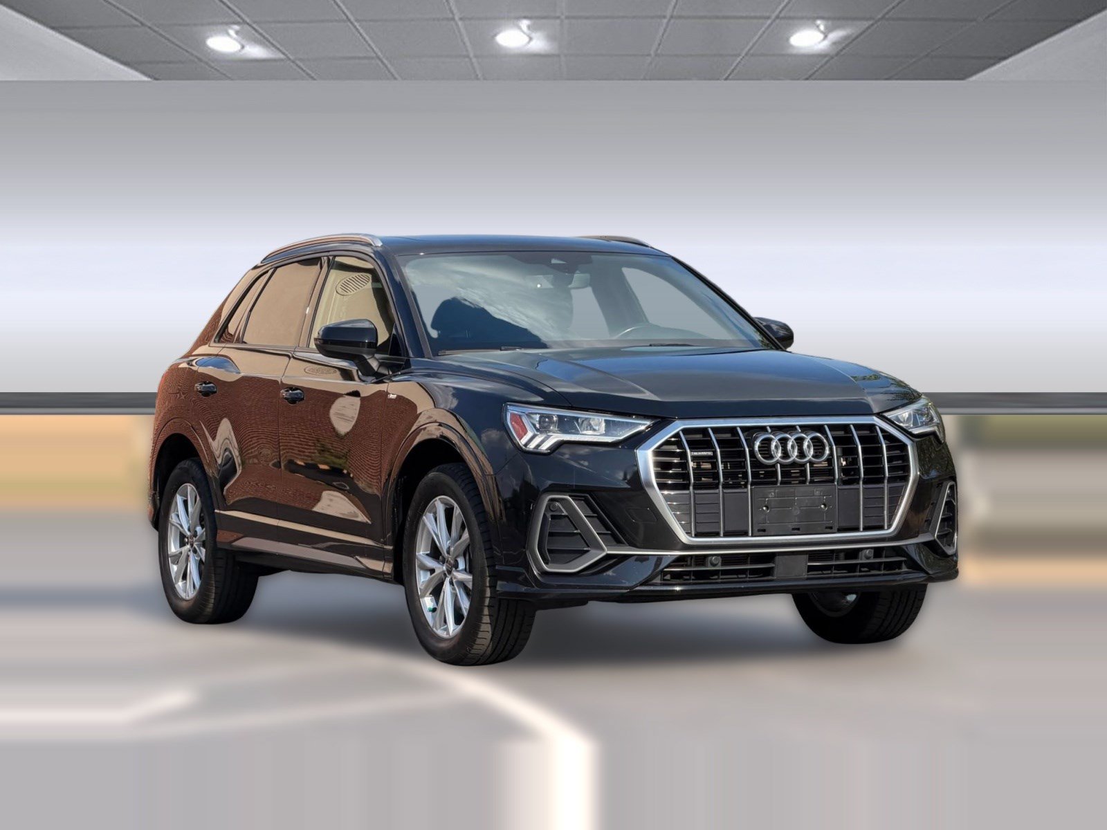 Used 2024 Audi Q3 2.0T Premium AWD/4WD image 7