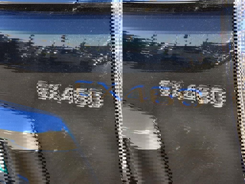 Used 2023 Lexus GX 460 Luxury w/ Accessory Package image 9