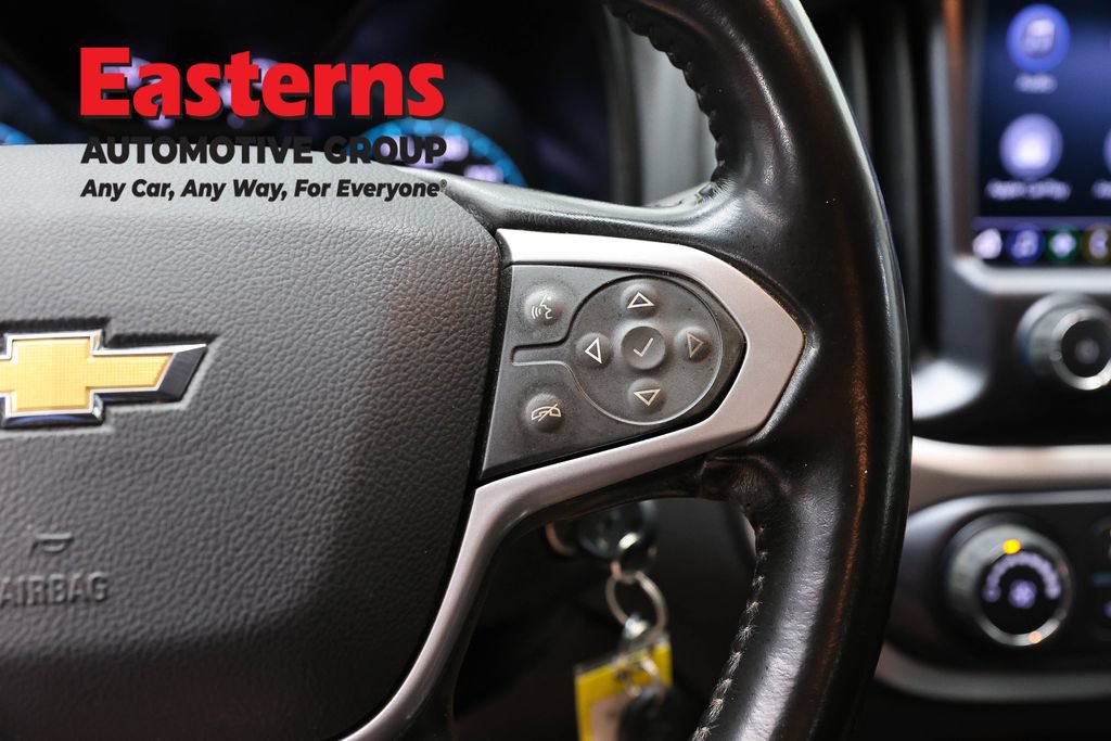Used 2022 Chevrolet Colorado LT RWD image 16