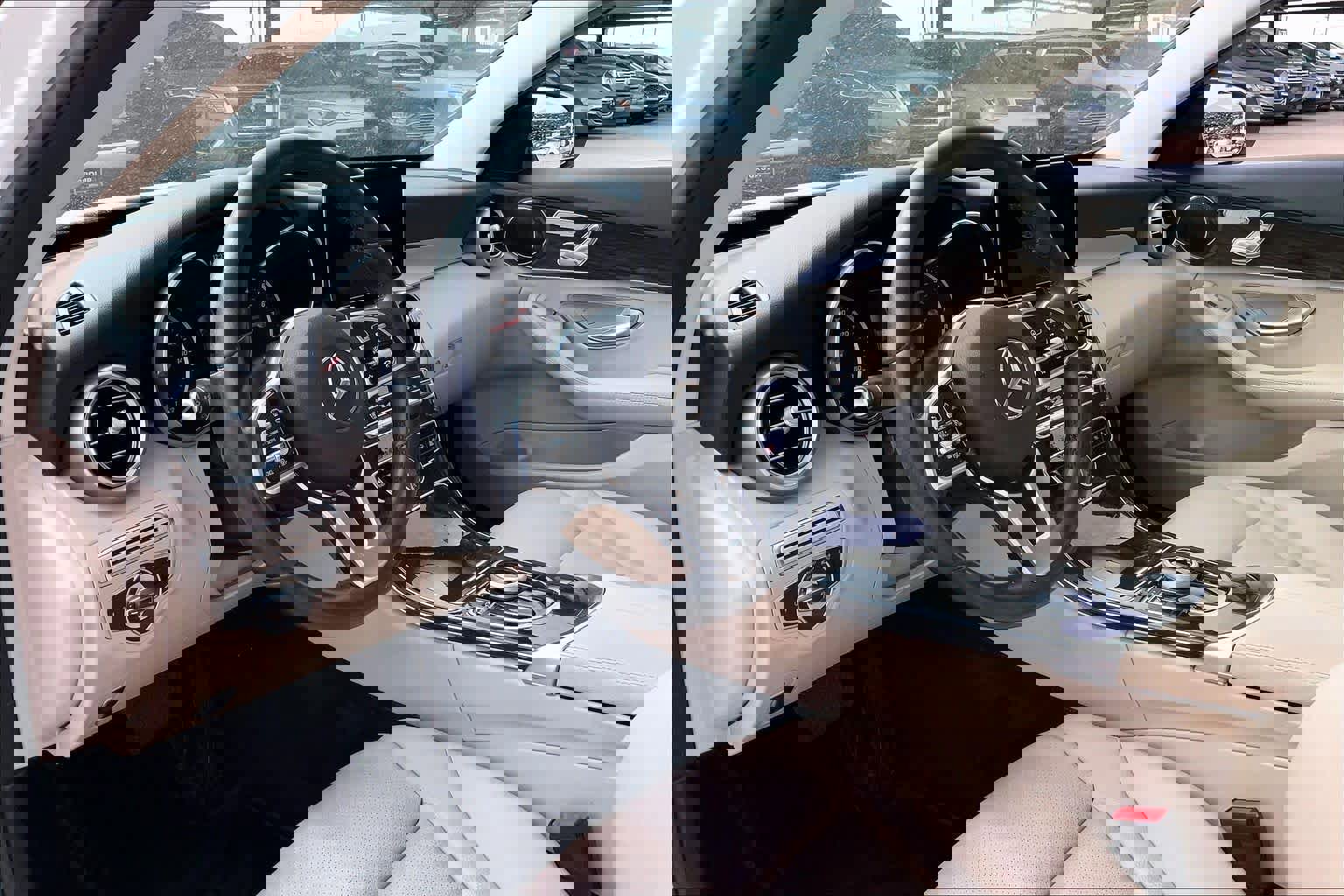 Used 2020 Mercedes-Benz C 300 4MATIC Sedan image 15