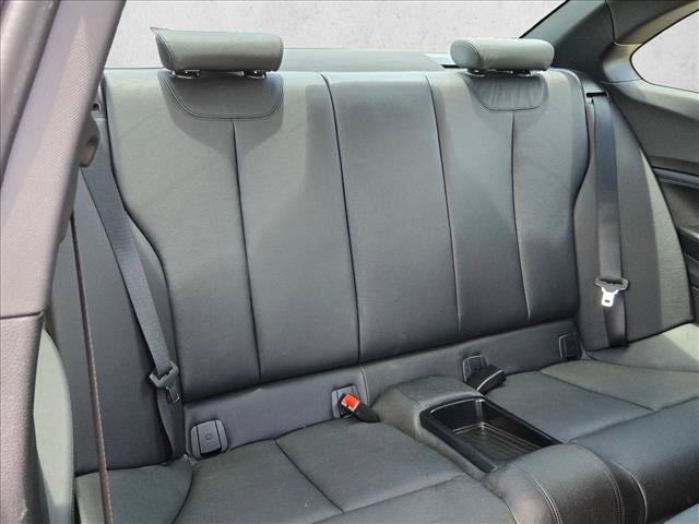 Used 2016 BMW M235i Coupe RWD image 21