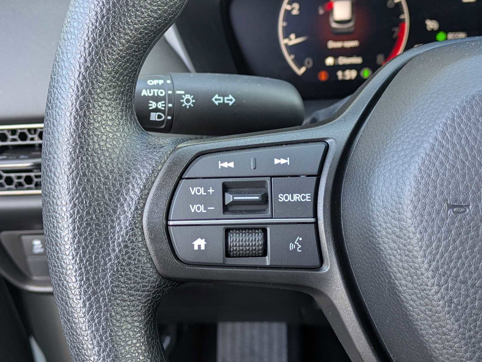 Certified 2025 Honda HR-V LX image 21