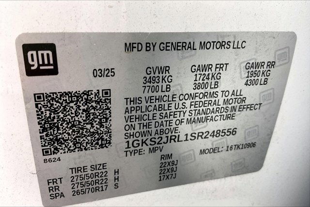 Used 2025 GMC Yukon XL Denali image 33