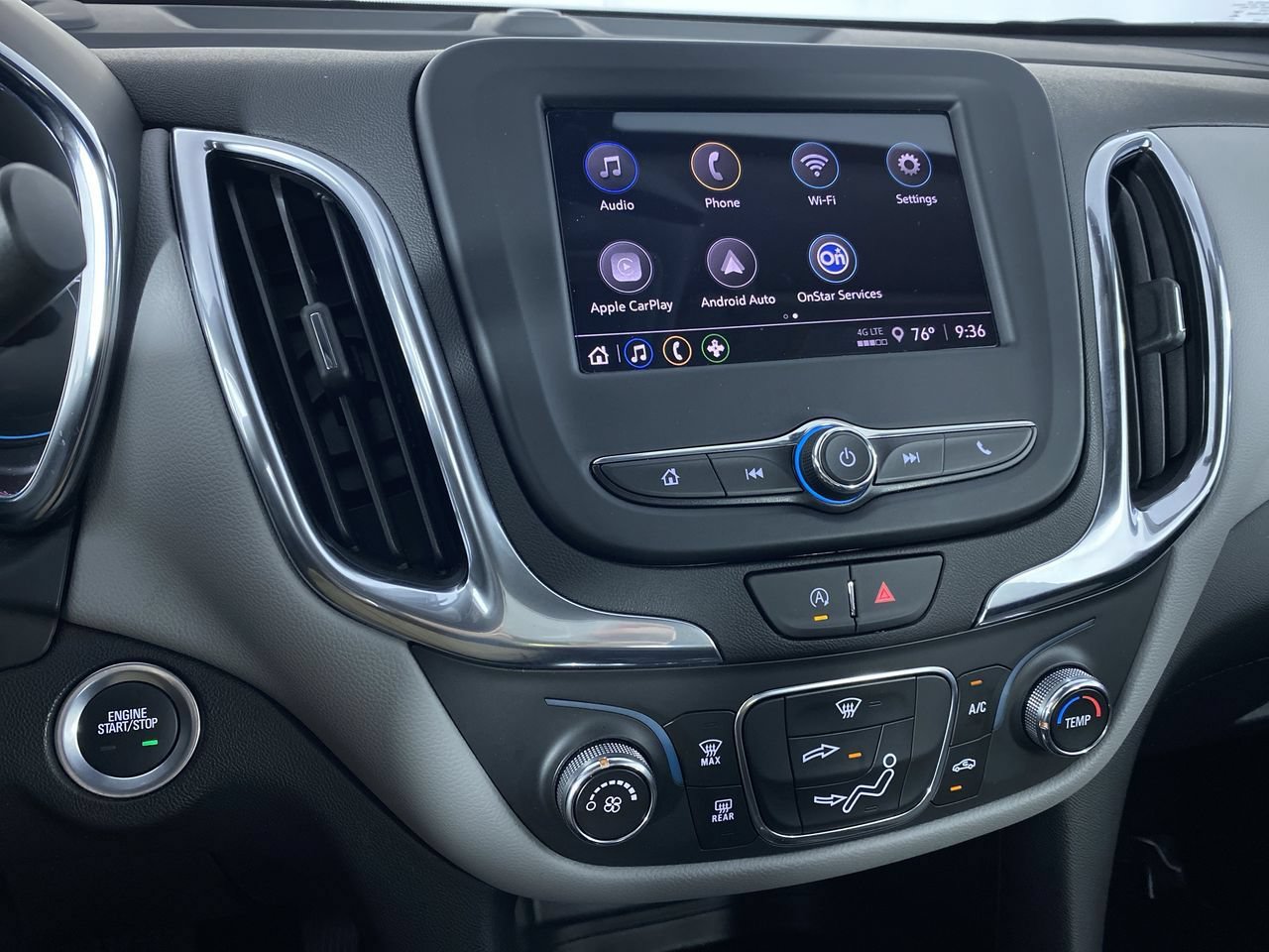 Certified 2024 Chevrolet Equinox LS w/ LS Convenience Package FWD image 5