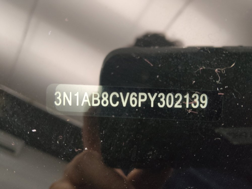 Used 2023 Nissan Sentra SV FWD image 33