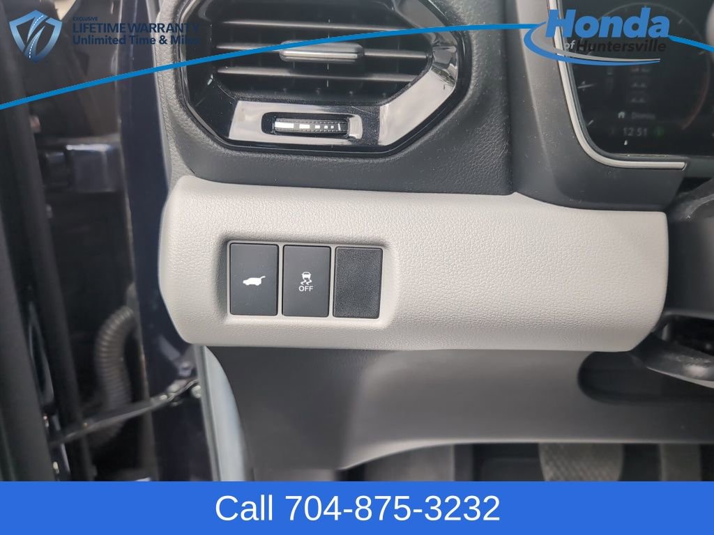 Used 2025 Honda Pilot EX-L image 26