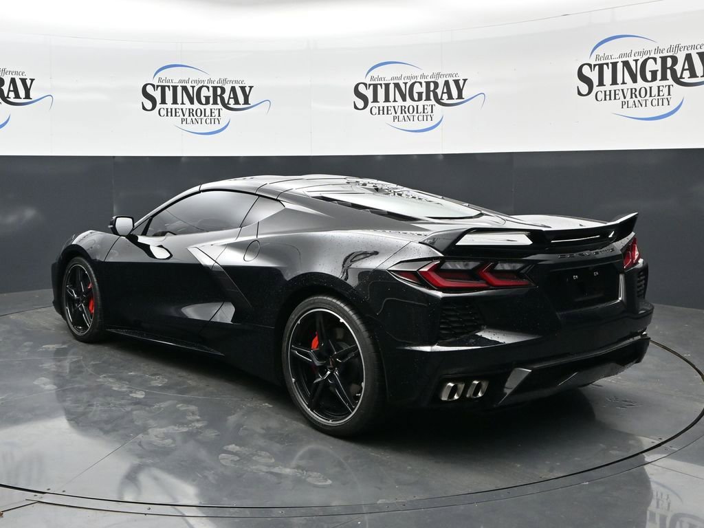 Used 2021 Chevrolet Corvette Stingray Preferred Cpe w/ Body-Color Dual Roof Package RWD image 5
