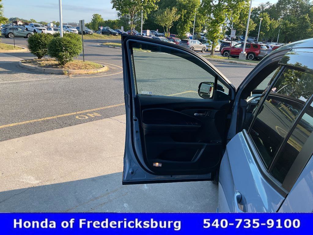 Used 2022 Honda Ridgeline Black Edition image 15