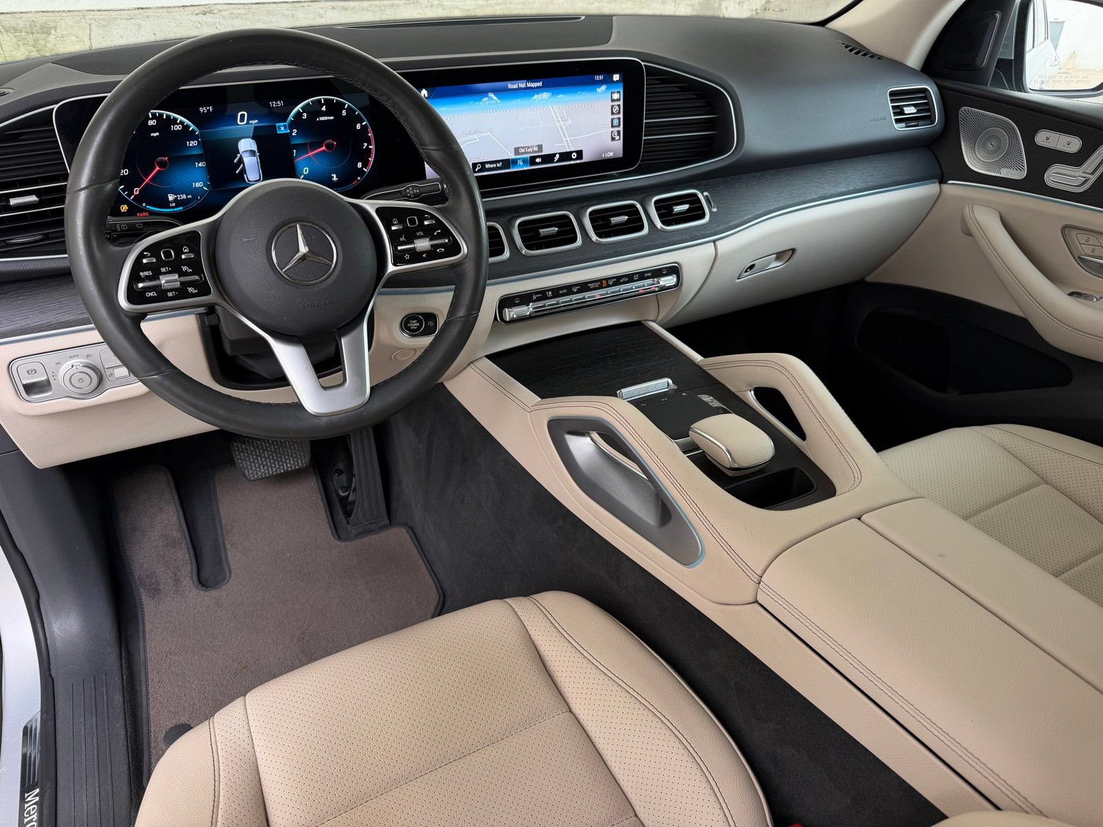 Certified 2020 Mercedes-Benz GLE 350 4MATIC image 2