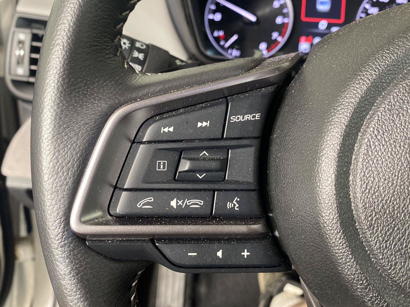 Used 2025 Subaru Legacy Premium AWD/4WD image 23