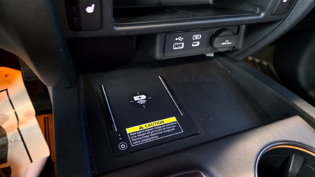 Used 2025 Honda Passport TrailSport image 37