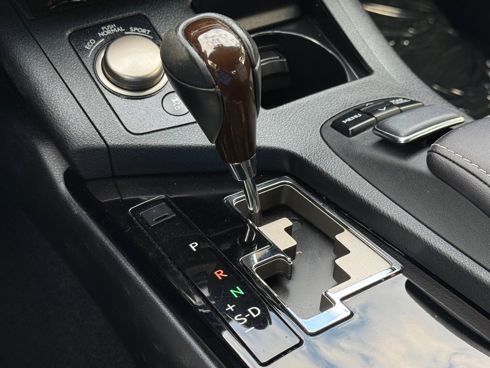Used 2014 Lexus ES 350 w/ Luxury Package FWD image 31