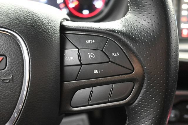 Used 2022 Dodge Challenger SXT RWD image 21