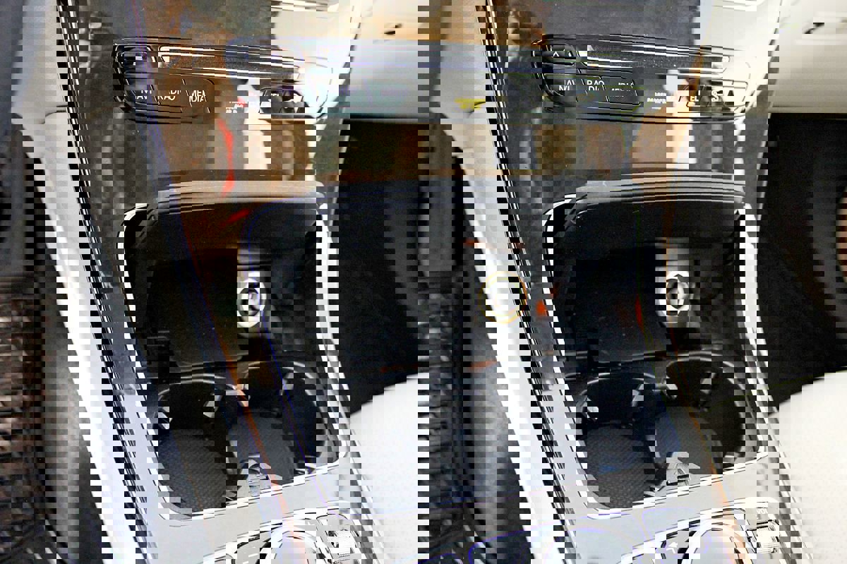 Used 2017 Mercedes-Benz GLC 300 4MATIC image 37