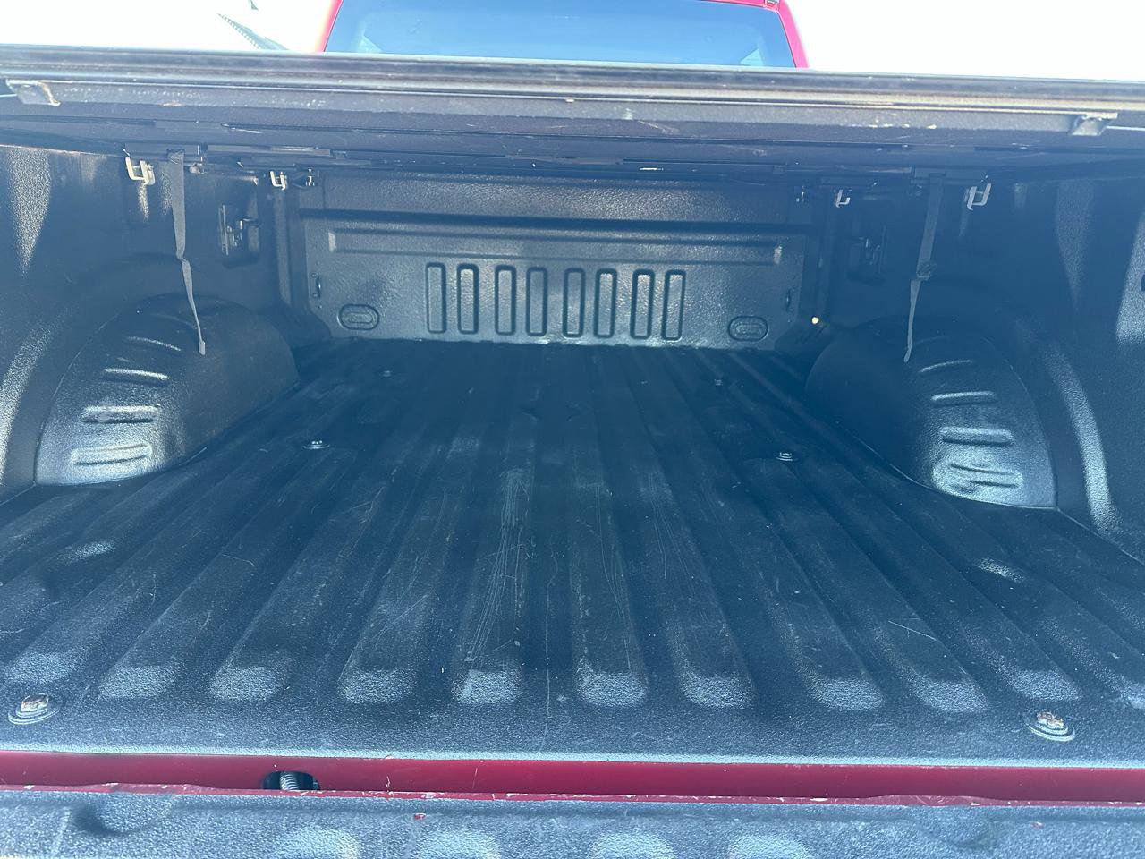 Used 2018 Ford F250 XLT w/ XLT Premium Package AWD/4WD image 7