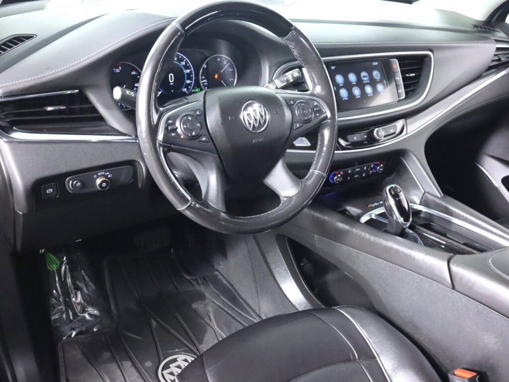 Used 2019 Buick Enclave Avenir w/ Avenir Technology Package image 9