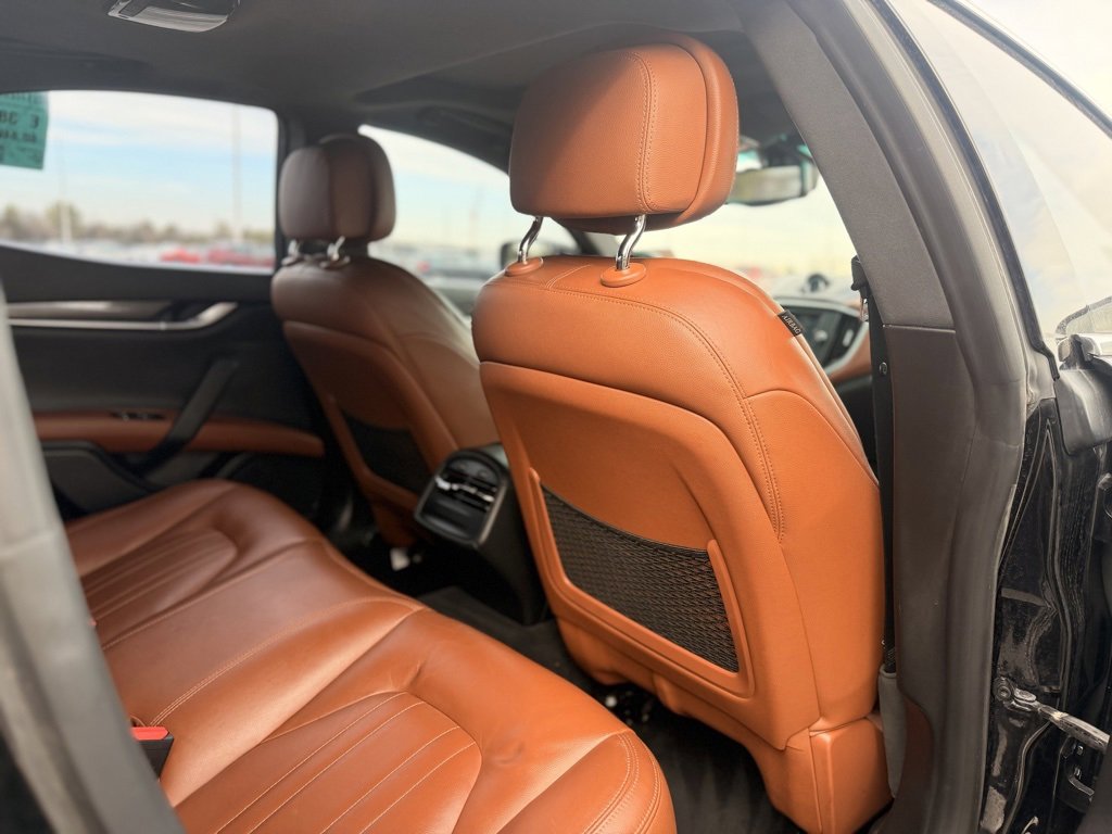 Used 2016 Maserati Ghibli image 17