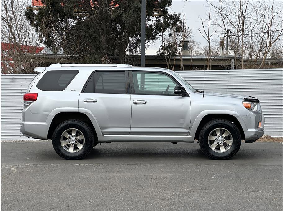 Used 2011 Toyota 4Runner SR5 AWD/4WD image 9