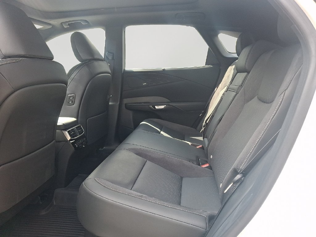 Certified 2025 Lexus RX 450h AWD w/ Convenience Package image 9