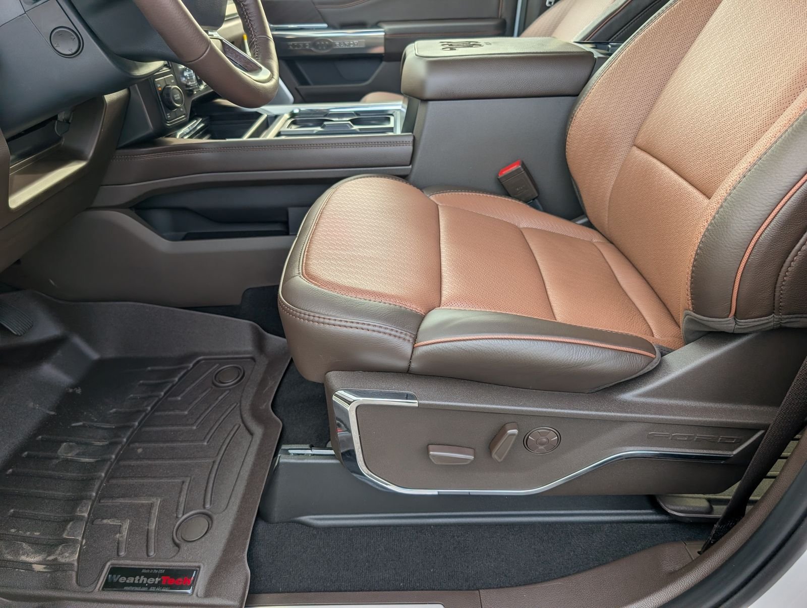 New 2026 Ford F250 King Ranch AWD/4WD image 14