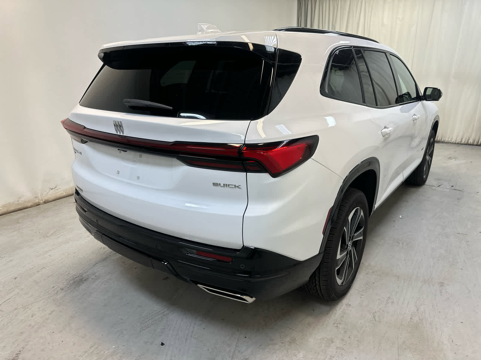 New 2026 Buick Enclave Sport Touring image 11