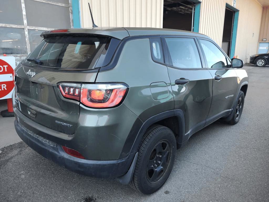 Used 2017 Jeep Compass Sport AWD/4WD image 7