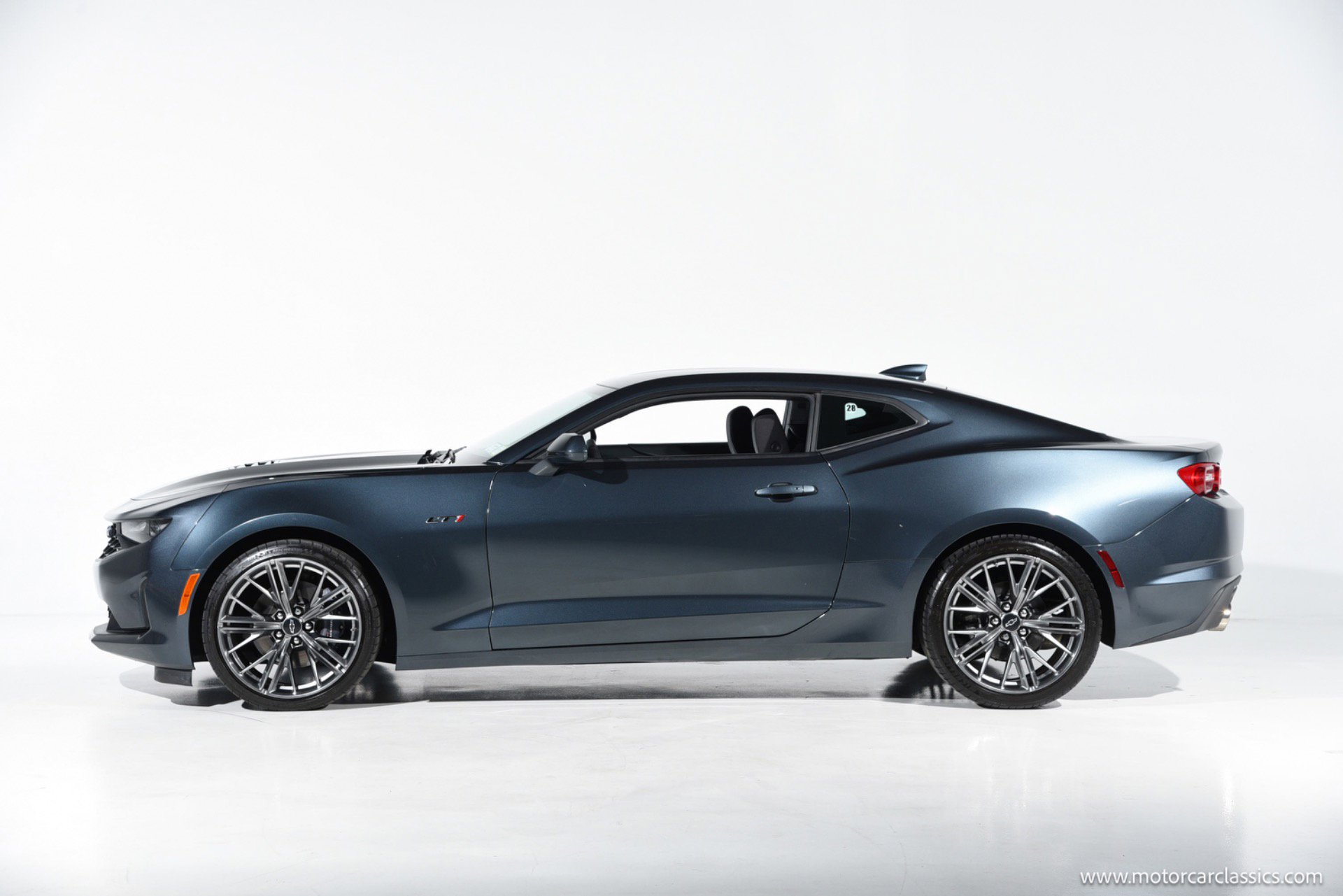 Used 2021 Chevrolet Camaro LT RWD image 6