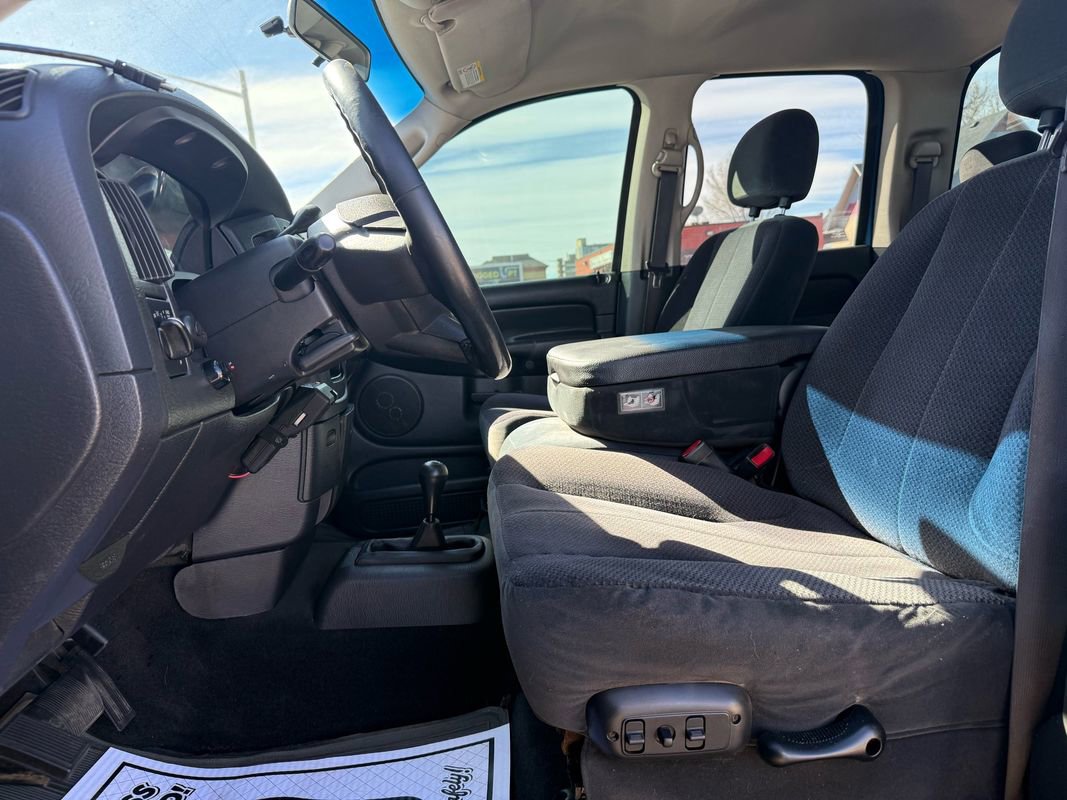 Used 2005 Dodge Ram 2500 Truck SLT w/ Trailer Tow Group image 4