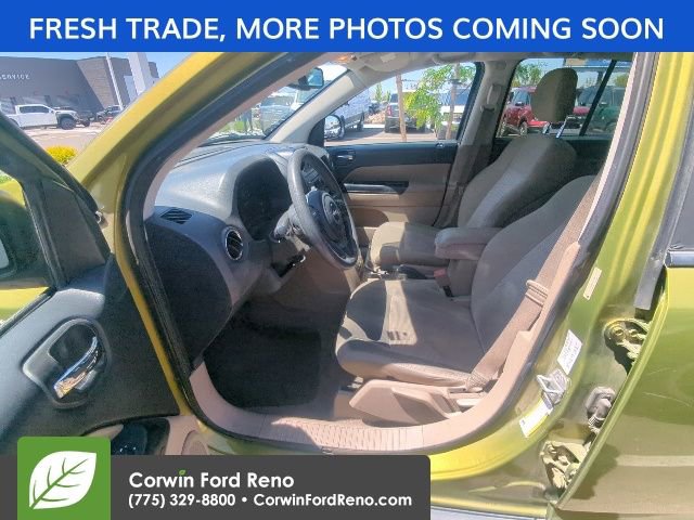 Used 2012 Jeep Compass Sport AWD/4WD image 11