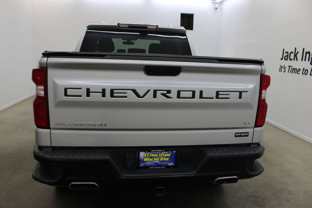 Used 2021 Chevrolet Silverado 1500 LT Trail Boss w/ Bed Protection Package AWD/4WD image 4
