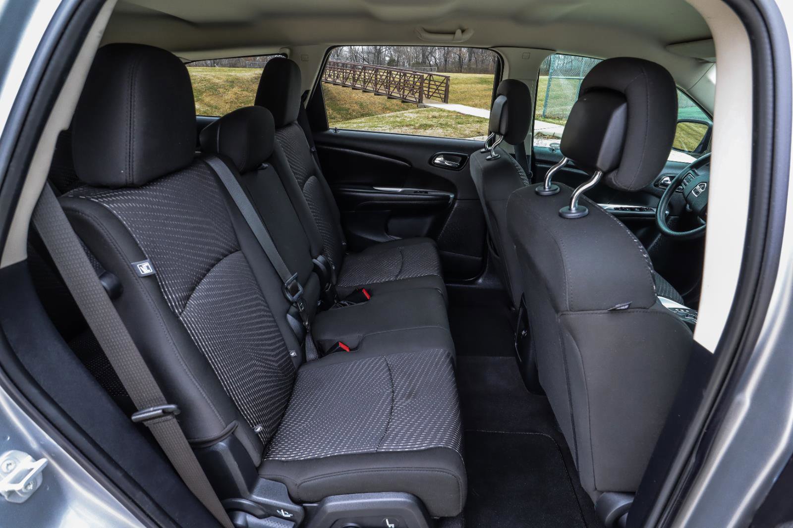 Used 2020 Dodge Journey SE FWD image 29