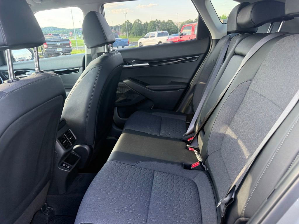 Used 2024 Kia Seltos S AWD/4WD image 16