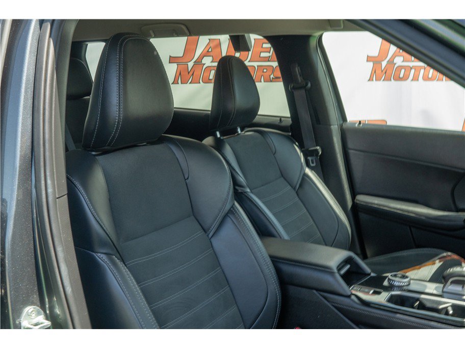 Used 2025 Mitsubishi Outlander AWD image 6