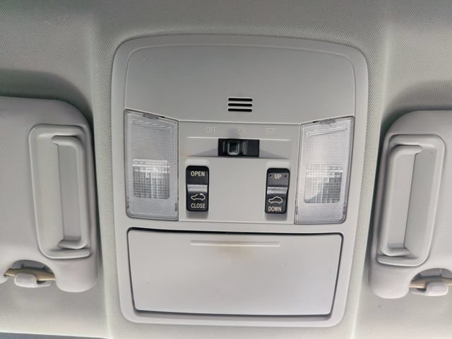 Used 2016 Toyota RAV4 XLE FWD image 25