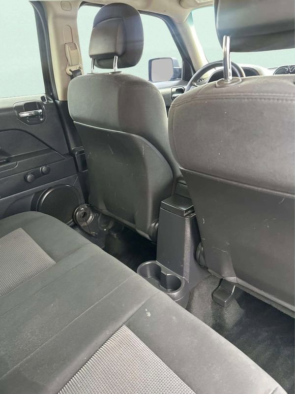 Used 2013 Jeep Patriot Sport w/ Tire & Wheel Group image 9