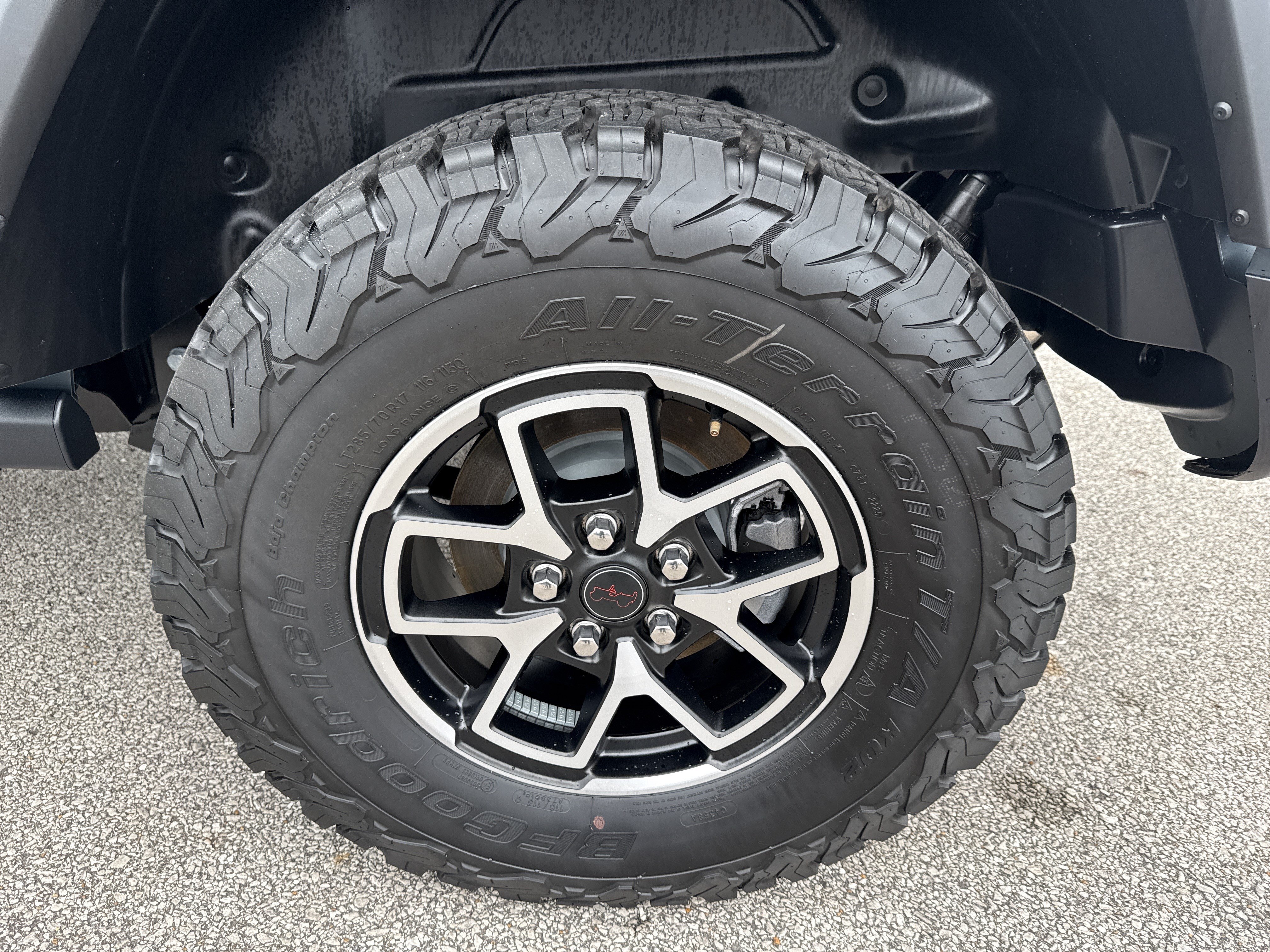 Used 2026 Jeep Wrangler Unlimited Rubicon AWD/4WD image 19