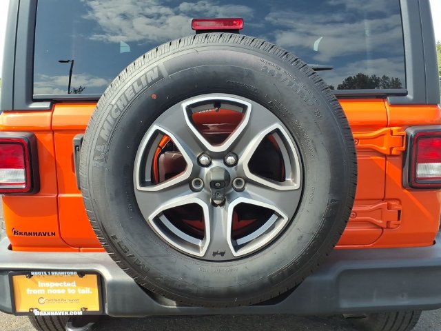 Certified 2023 Jeep Wrangler Sport AWD/4WD image 13