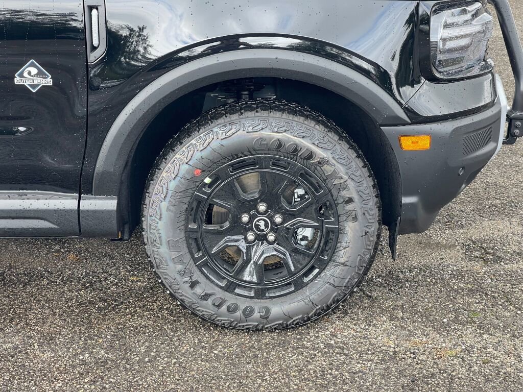 New 2025 Ford Bronco Sport Outer Banks w/ Sasquatch Outer Banks Package image 17