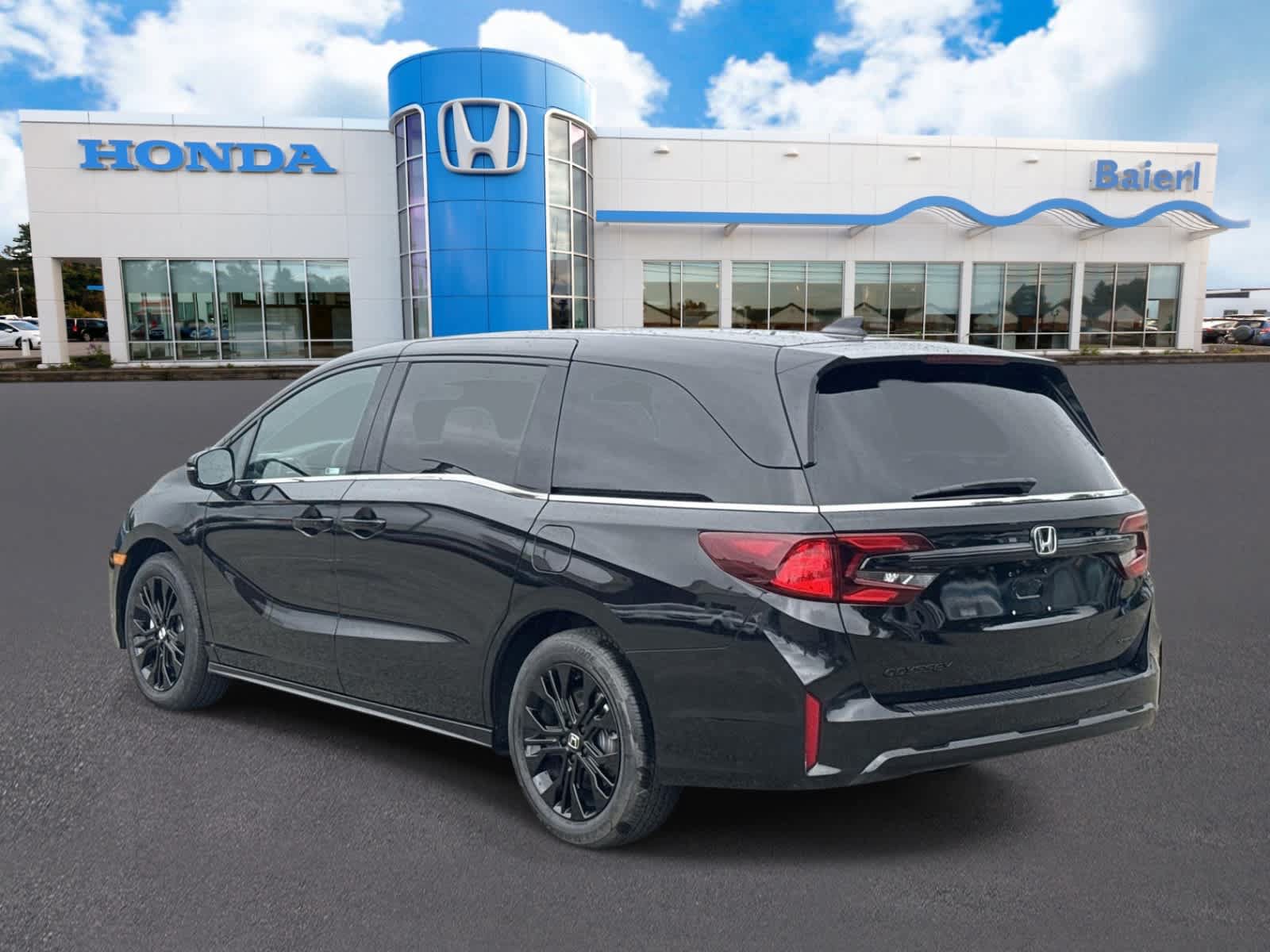 Used 2026 Honda Odyssey Sport-L image 4