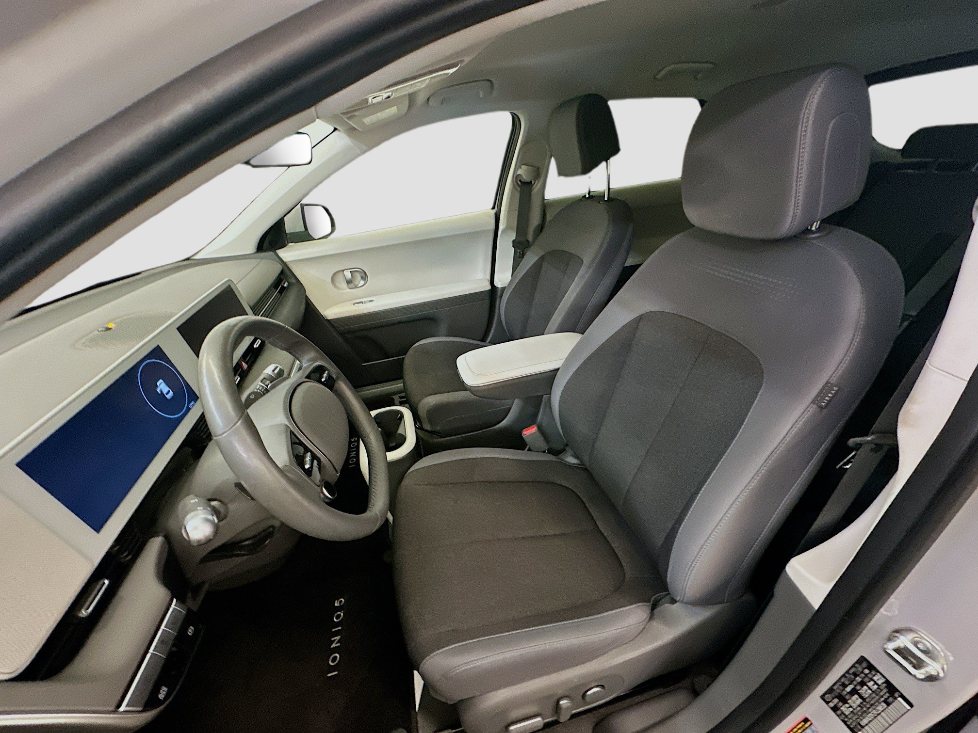 Used 2024 Hyundai Ioniq 5 SEL AWD/4WD image 13