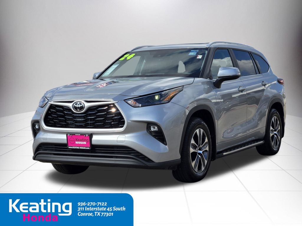 Used 2024 Toyota Highlander LE image 8