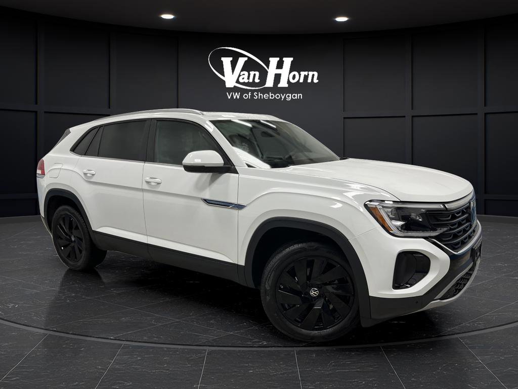 Certified 2025 Volkswagen Atlas Cross Sport SE w/ Panoramic Sunroof Package image 39