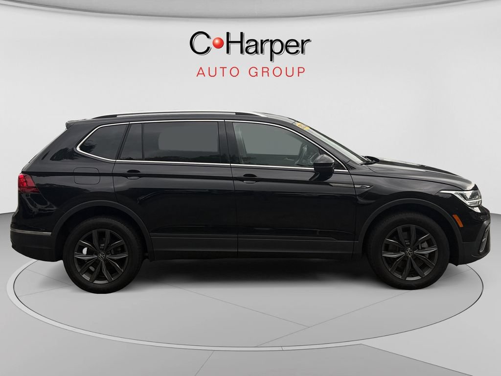 Used 2024 Volkswagen Tiguan Wolfsburg Edition AWD/4WD image 2