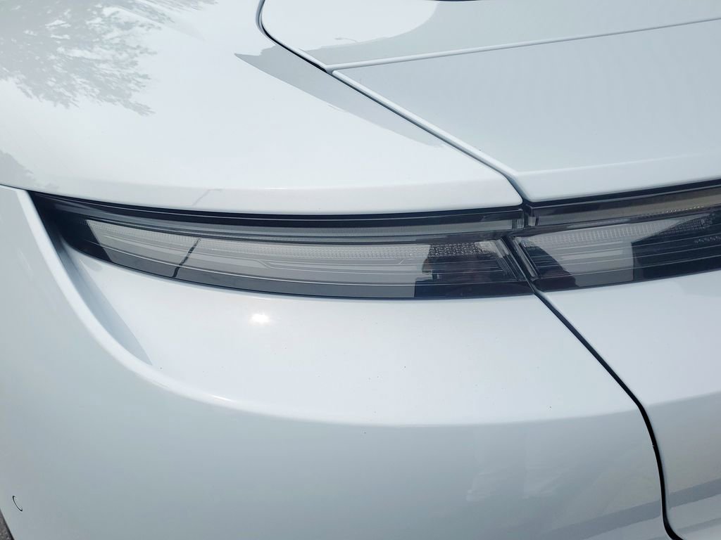 Certified 2025 Porsche Taycan 4S AWD/4WD image 26