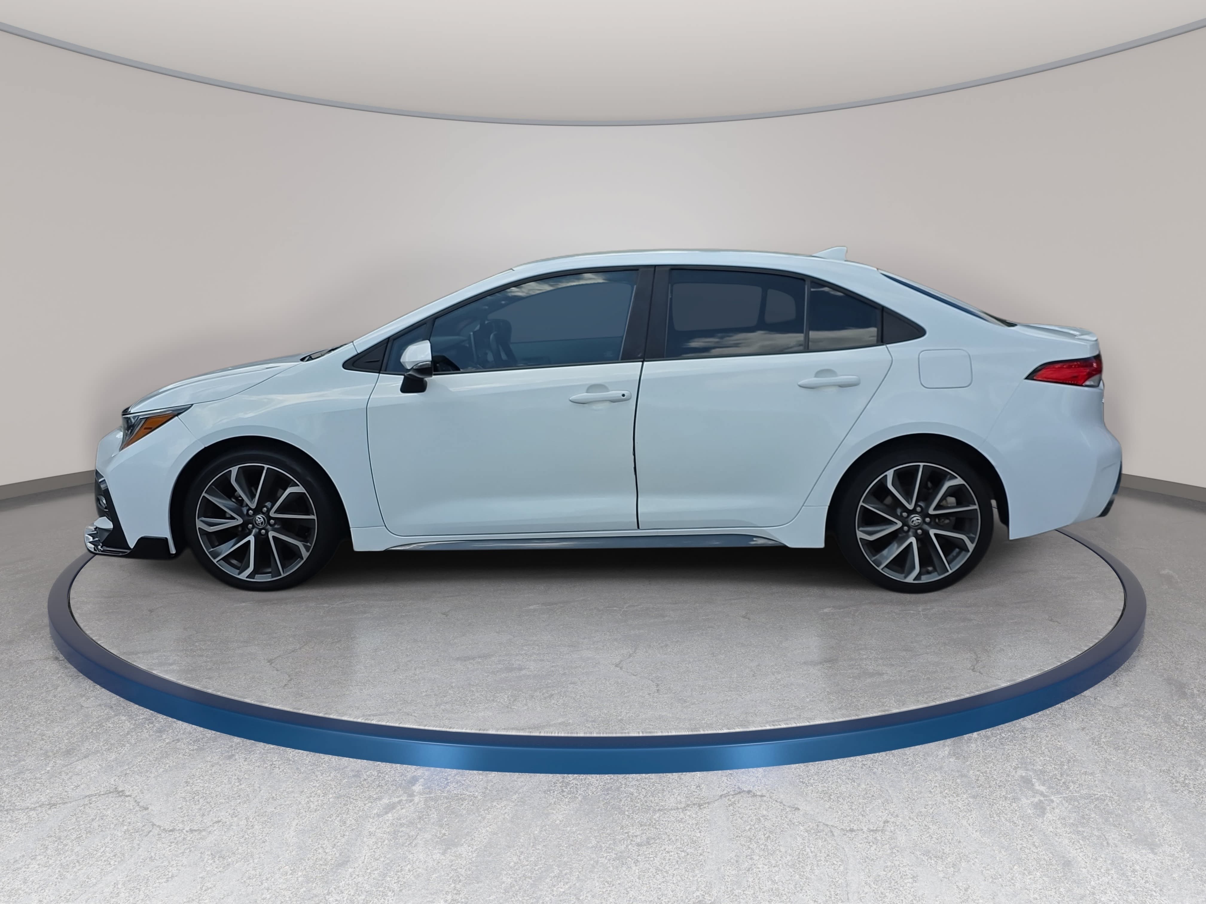 Used 2020 Toyota Corolla SE FWD image 8