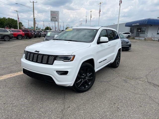 Certified 2021 Jeep Grand Cherokee Laredo X image 42
