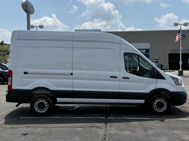 New 2026 Ford Transit 250 148 High Roof RWD image 3